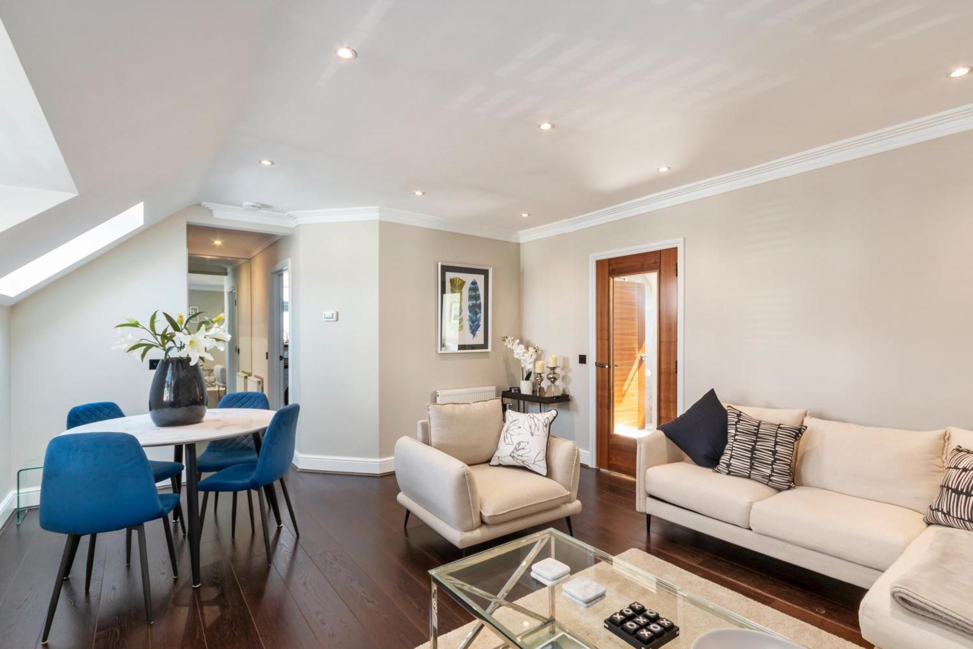 Apartamento Weybridge - 2 Bed - Parking Exterior foto