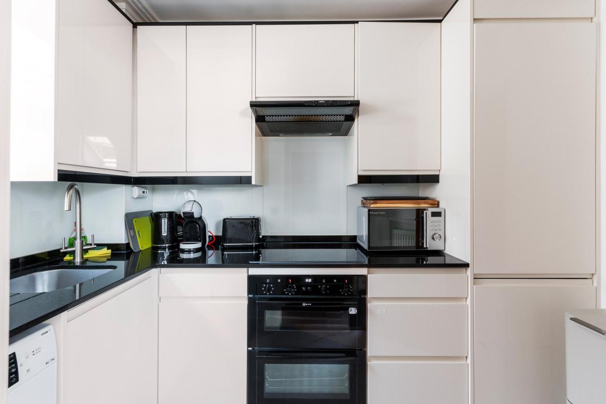 Apartamento Weybridge - 2 Bed - Parking Exterior foto